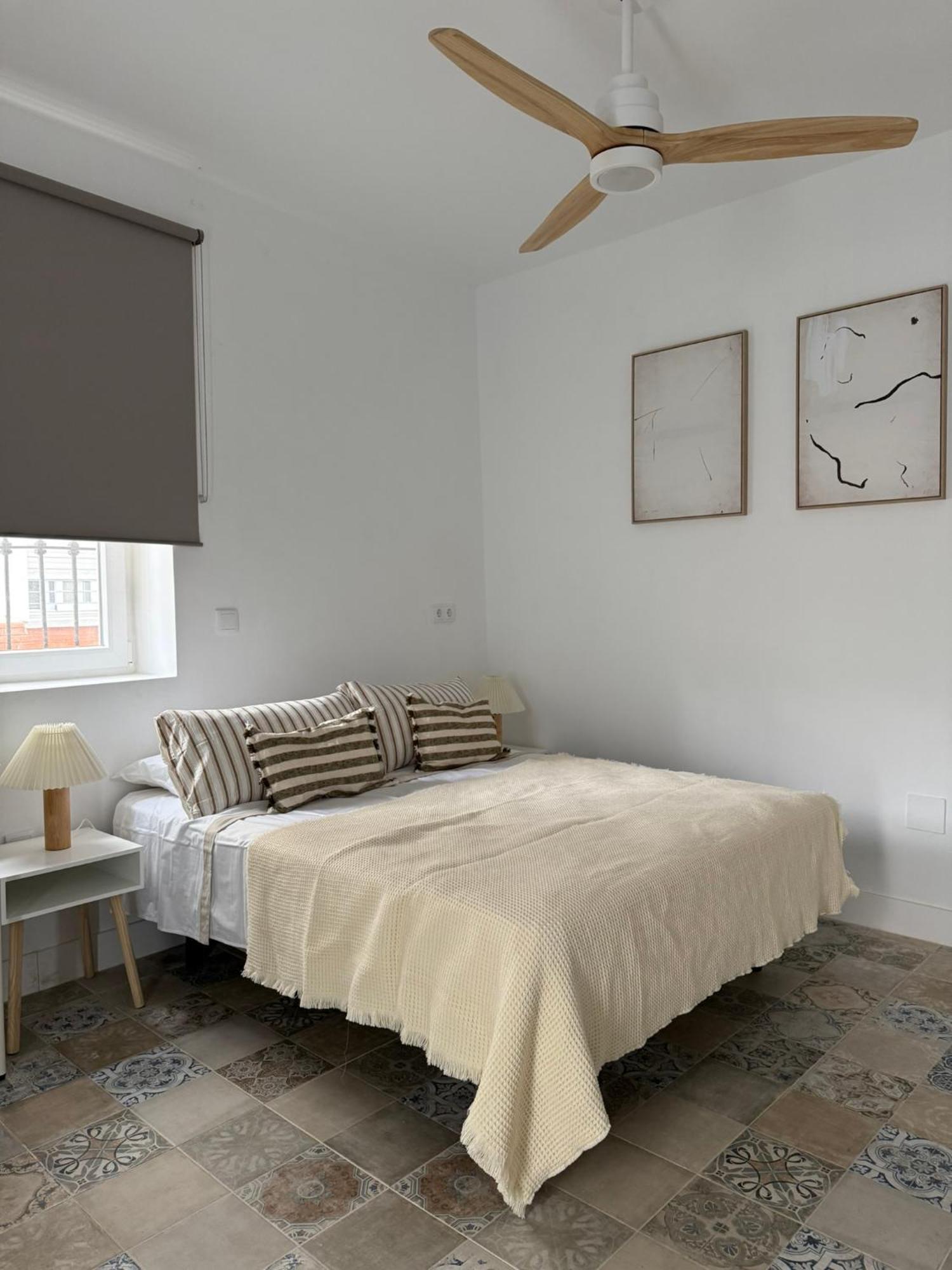 The Sunnydise Apartments Malaga Ngoại thất bức ảnh